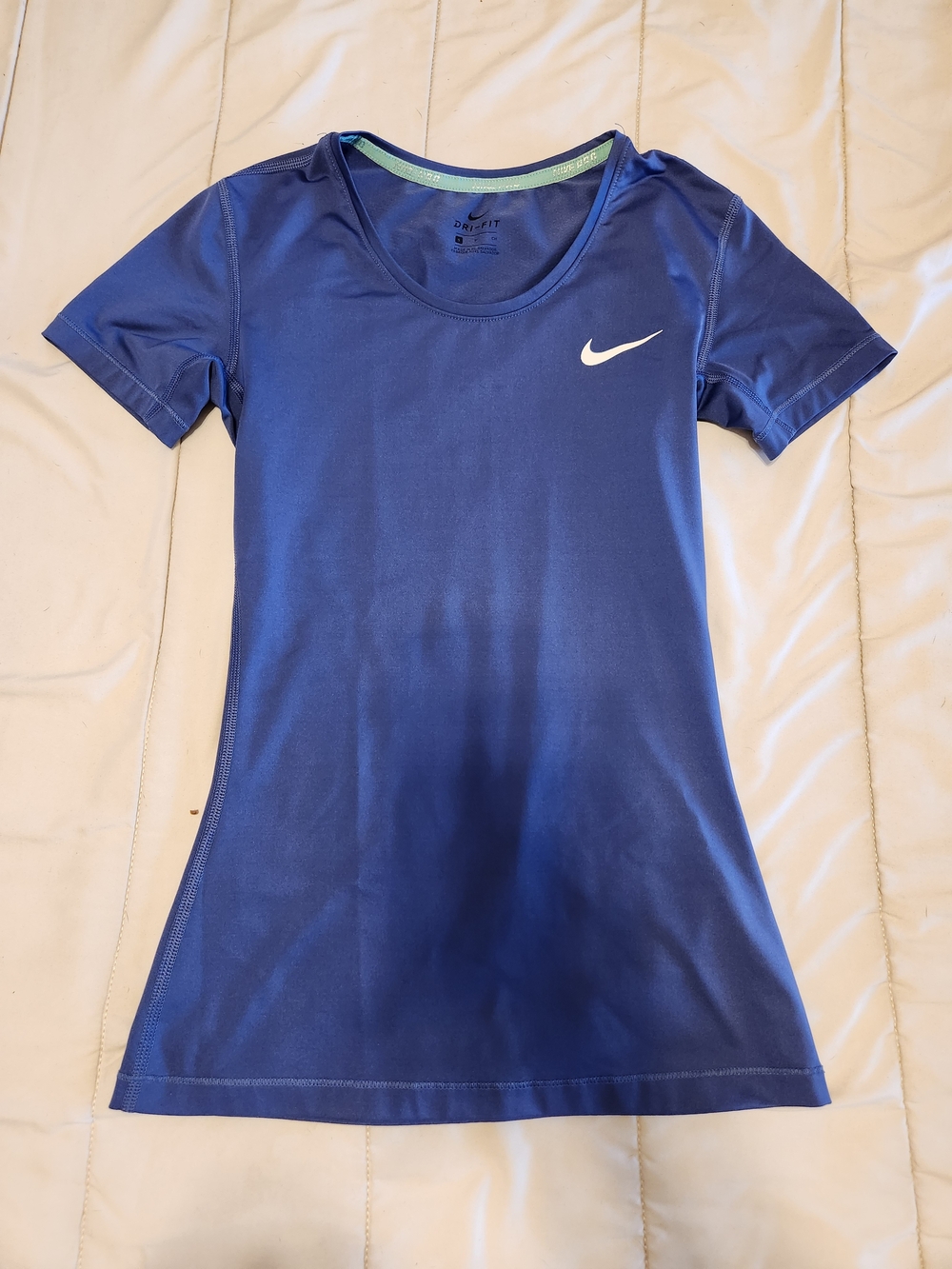 Nike Dri-Fit Short Sleeve Athletic Top - Blue